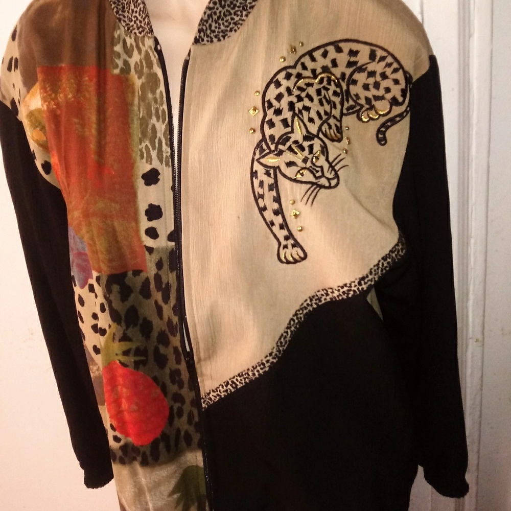 Festive Fall Cheetah Jacket - Picture 3 of 8